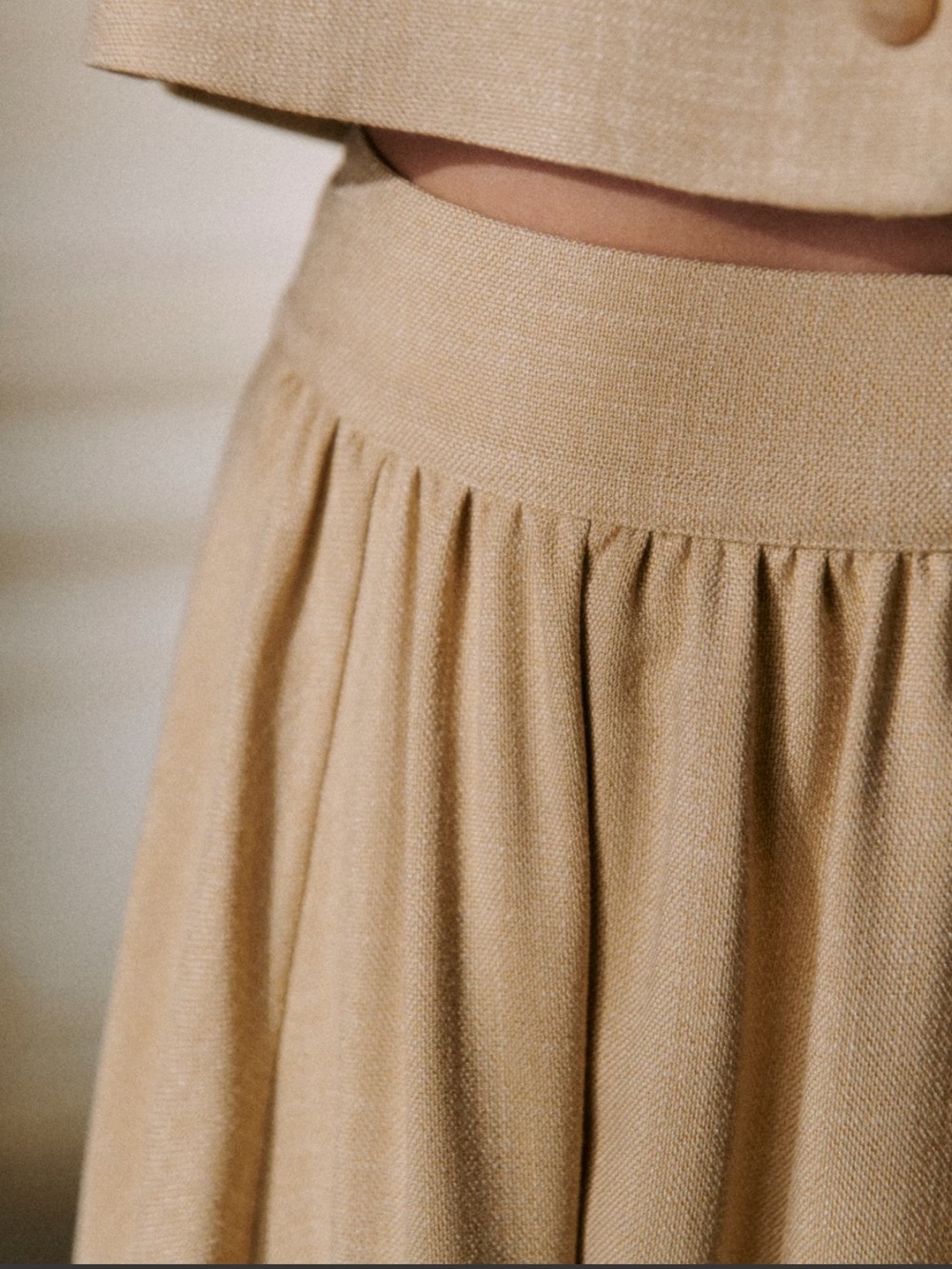 Sezane Sophie Midi Skirt Light Beige - Picture 3 of 8